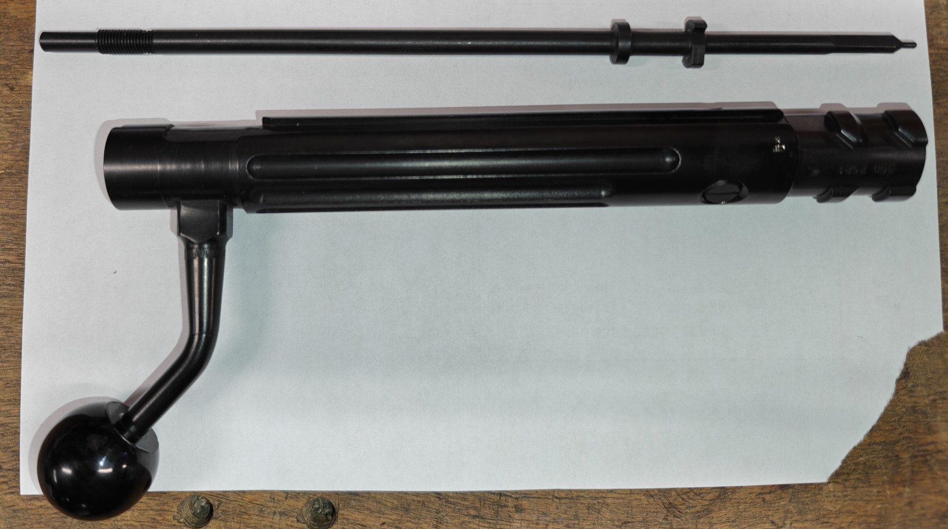 axmcbolt1.jpg