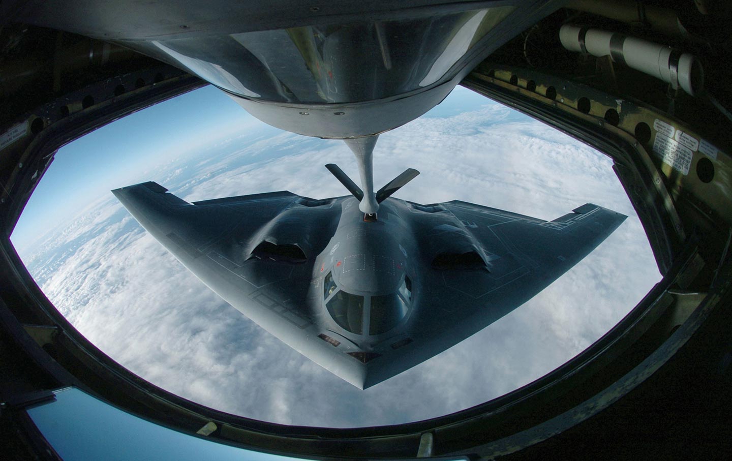 b-2Bomber_ap-img.jpg