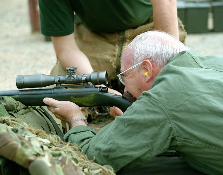 b1mPHlt.jpg