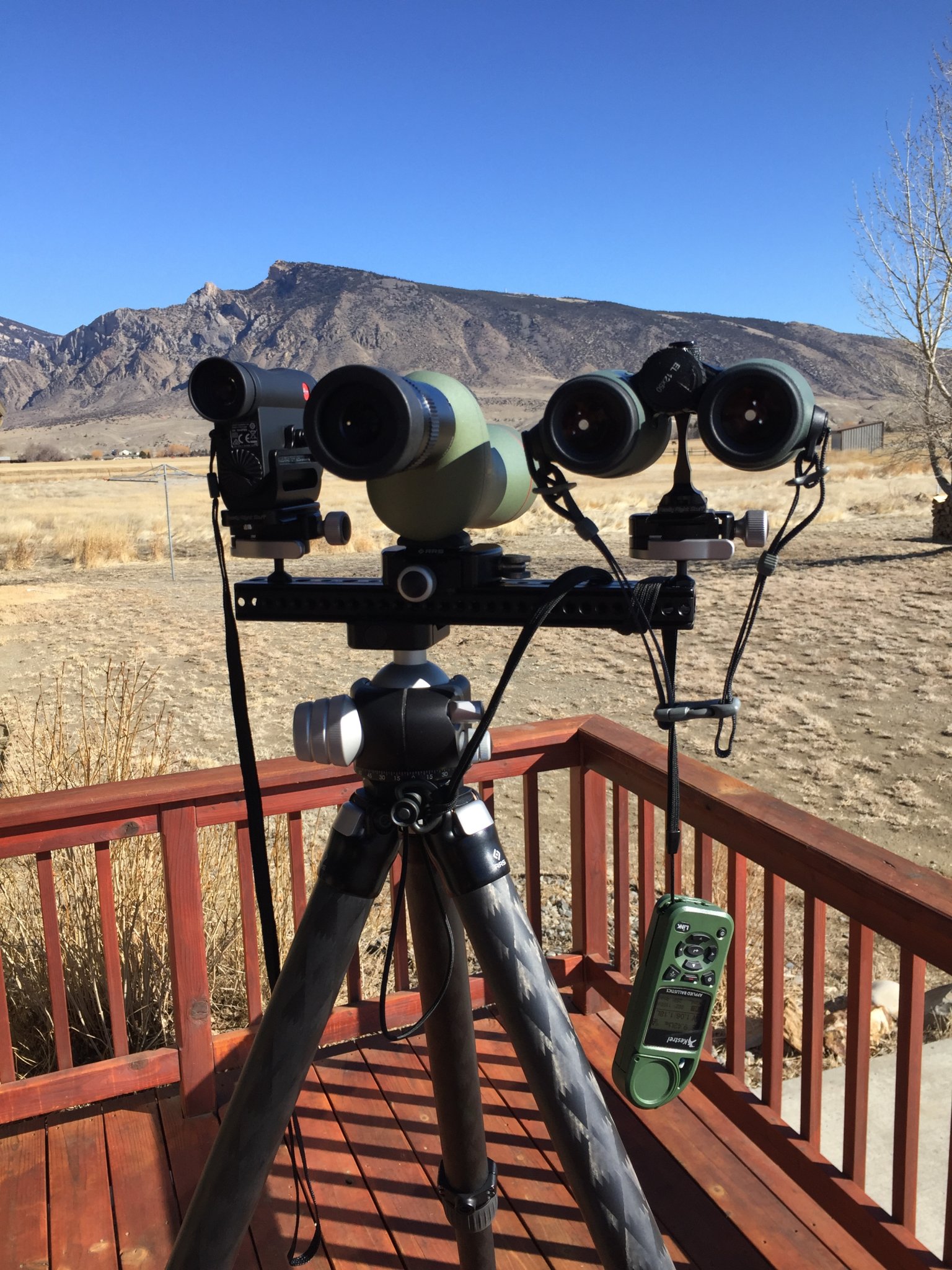 Attaching binoculars to best sale tripod