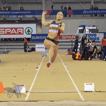 B88ADD3F-4890-4B40-A28B-426A7E9C68E4.gif