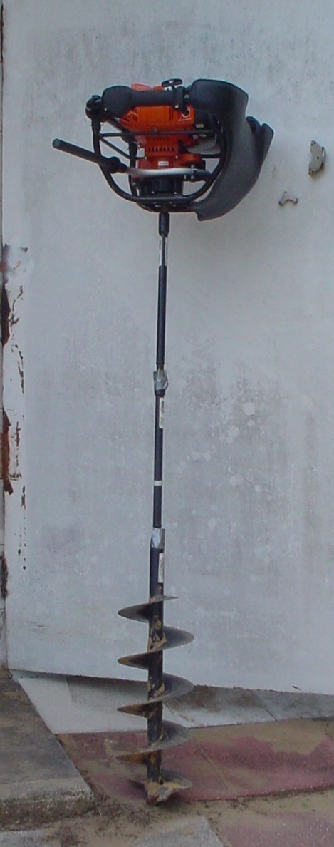b_STIHL_BT131_AUGER copy.jpg