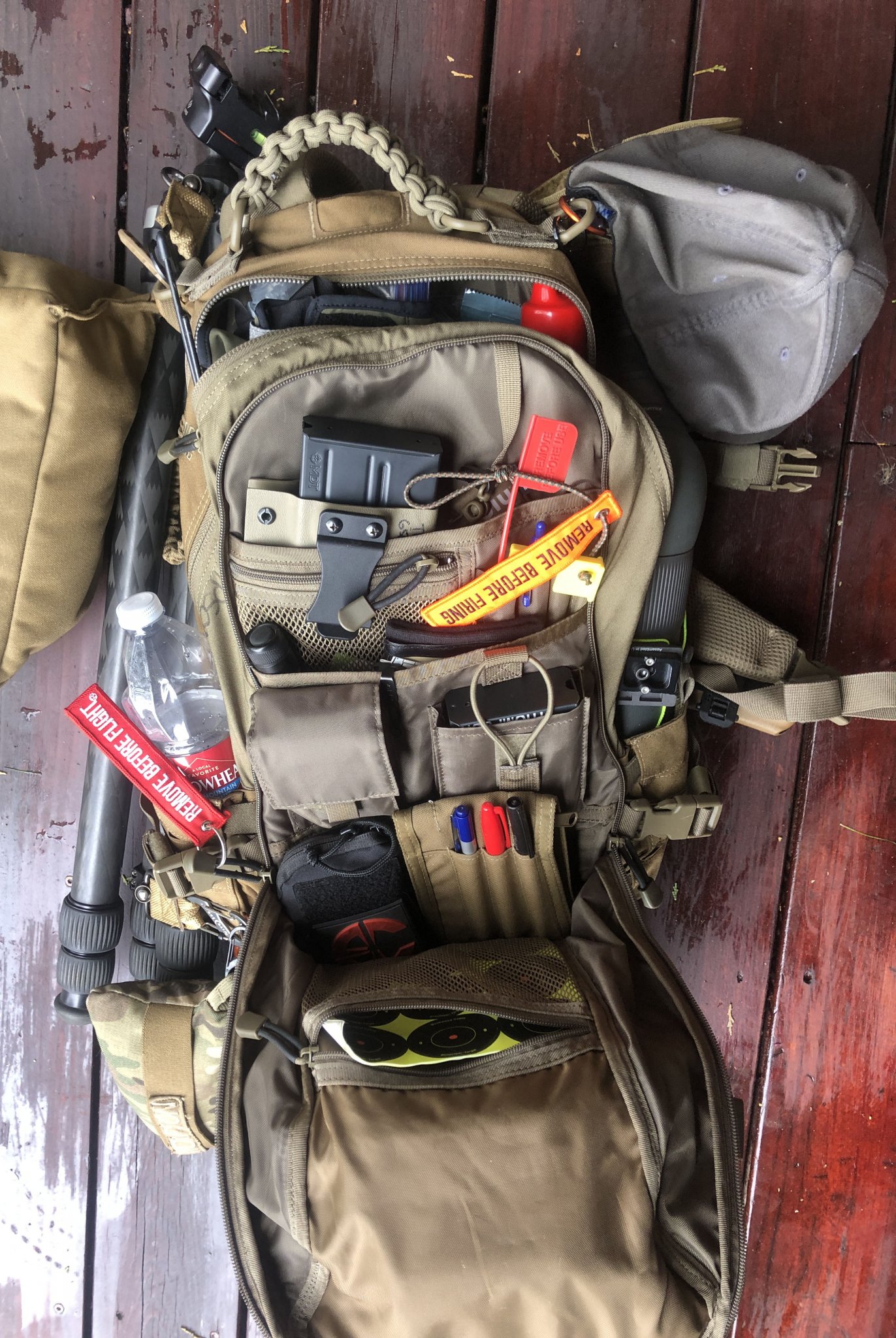 backpack inside[1].jpg