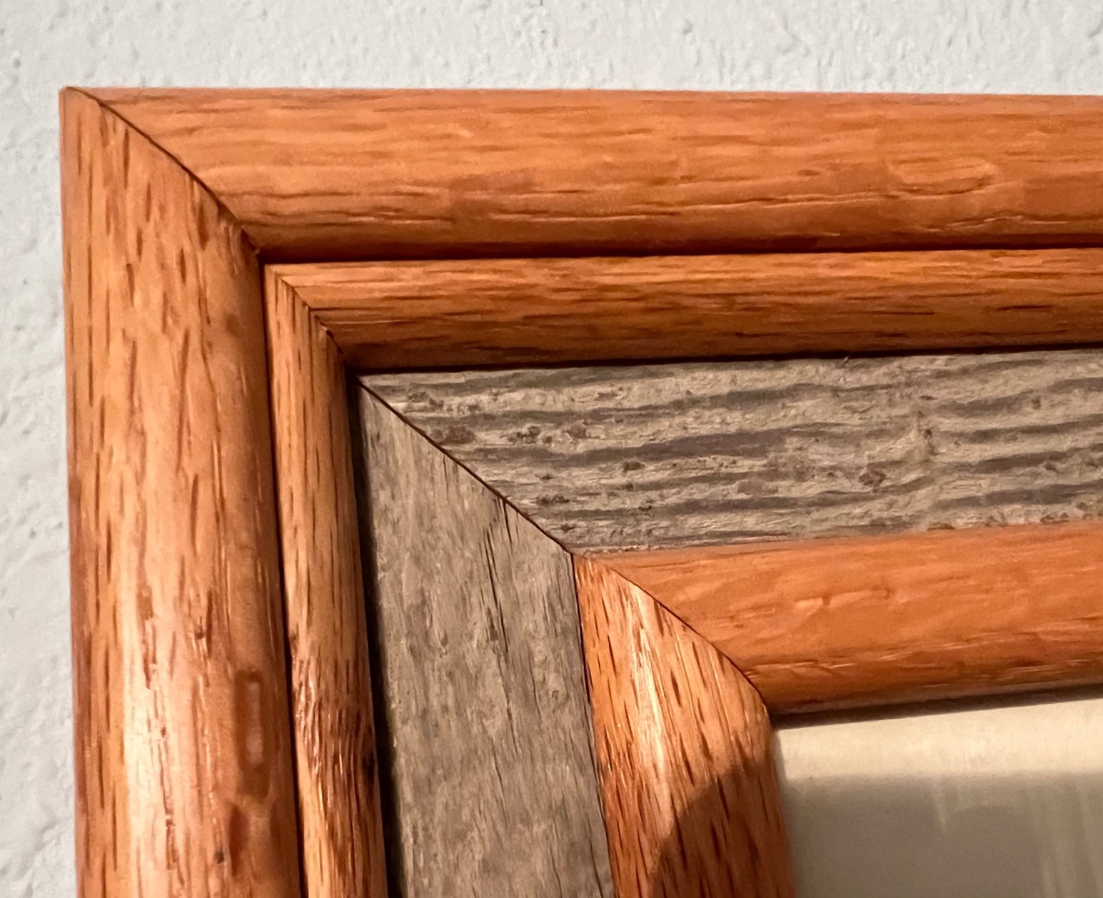 Barn wood corner.JPG