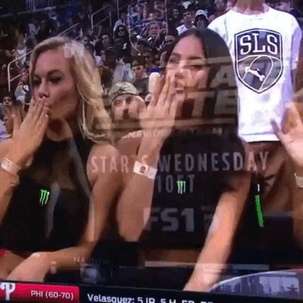 BE9E9666-DF04-4B25-B787-BE58F2CA88A1.gif
