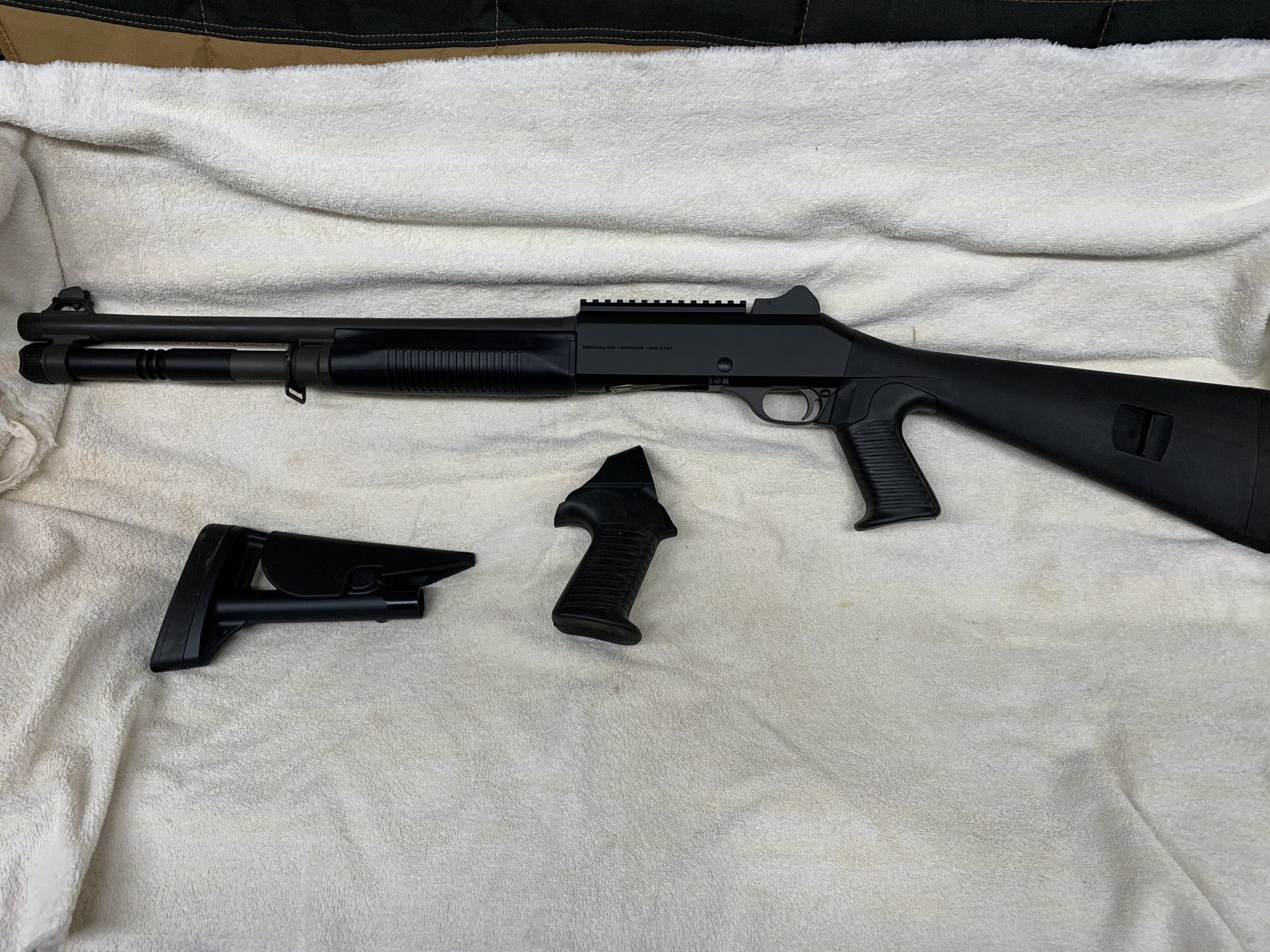 Benelli_2.jpg