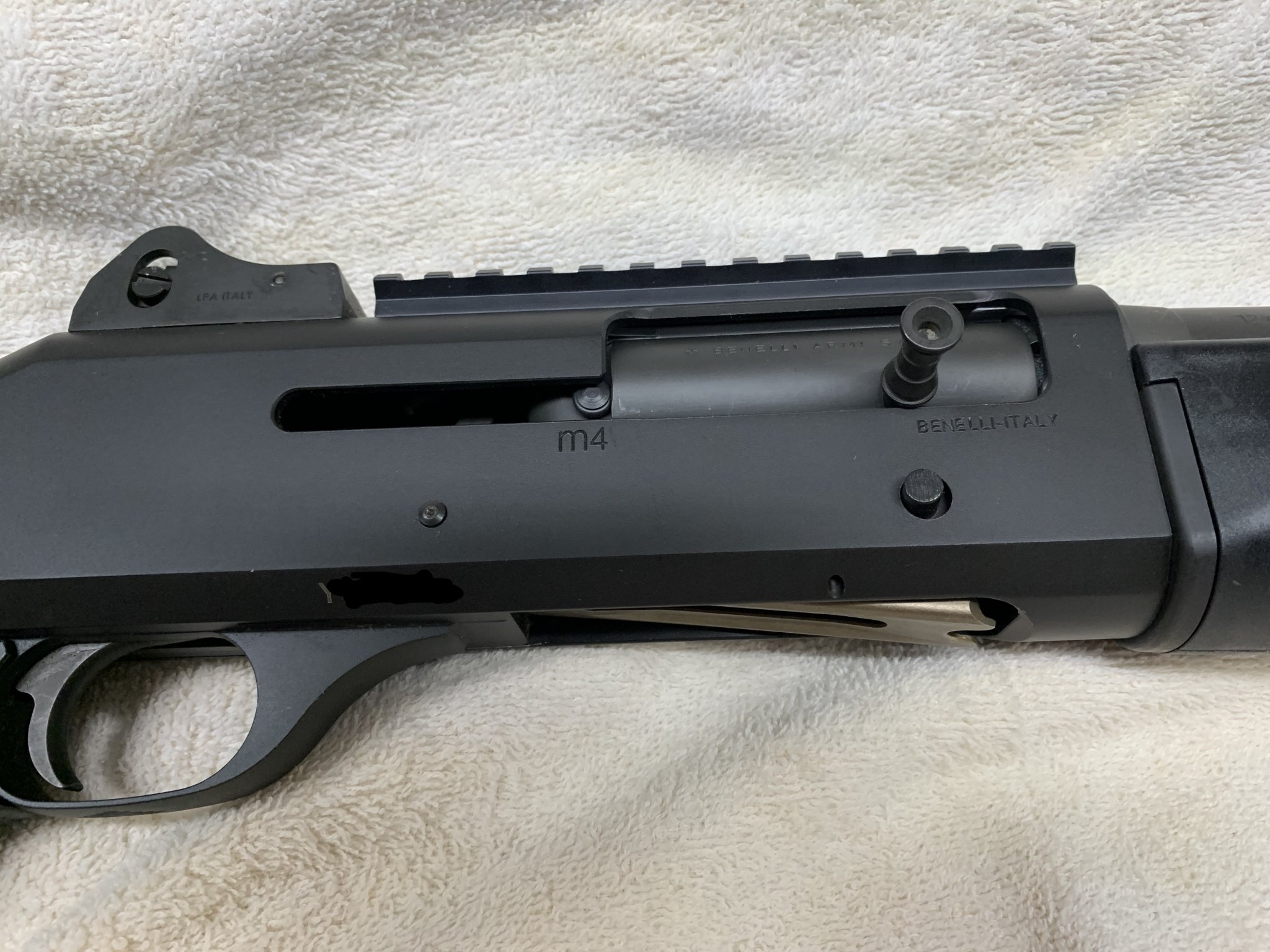 Benelli_3.jpg