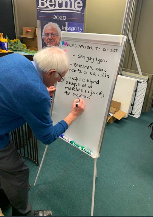 Bernie Sanders Writing on a Whiteboard 23022020202444.jpg
