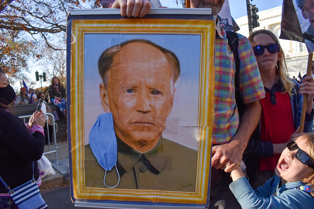 BidenAsMao.jpg