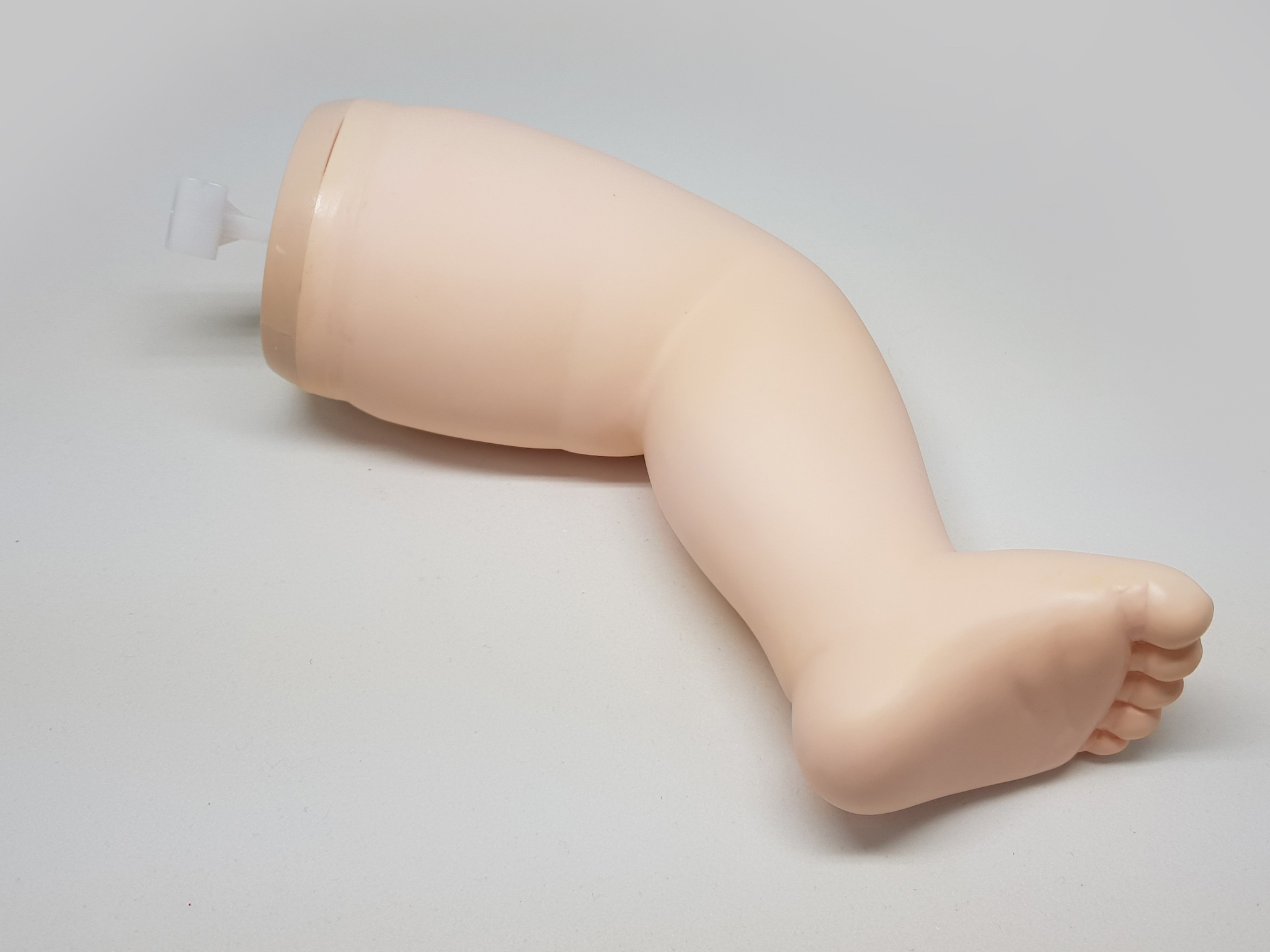 Brayden-Baby-Left-leg.jpg