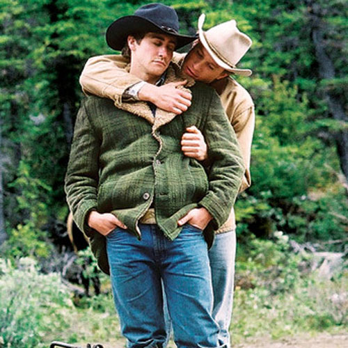 brokeback-mountain-jake-gyllenhaal-heath-ledger-hugging.jpg