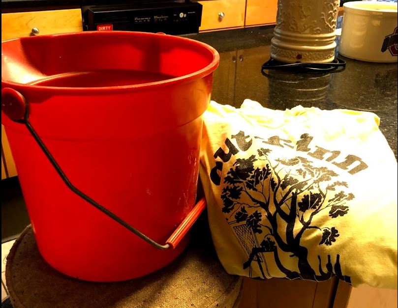 bucket.JPG