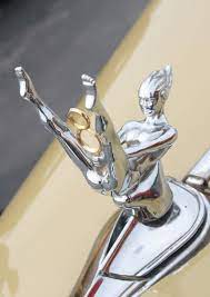car hood ornament V8.jpg