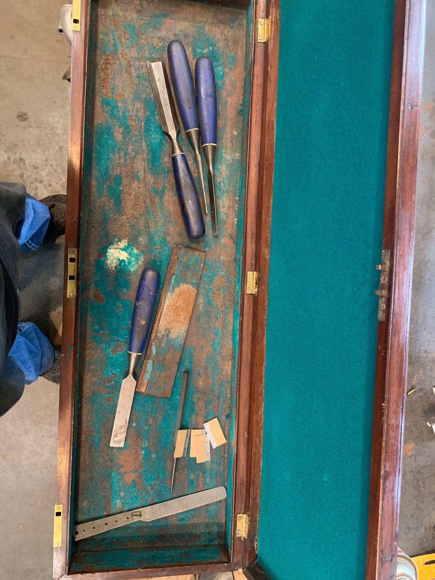 case 7.jpg