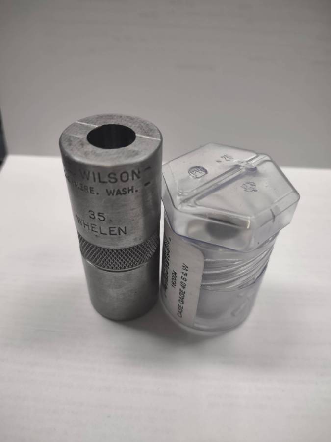 case gauges.jpg