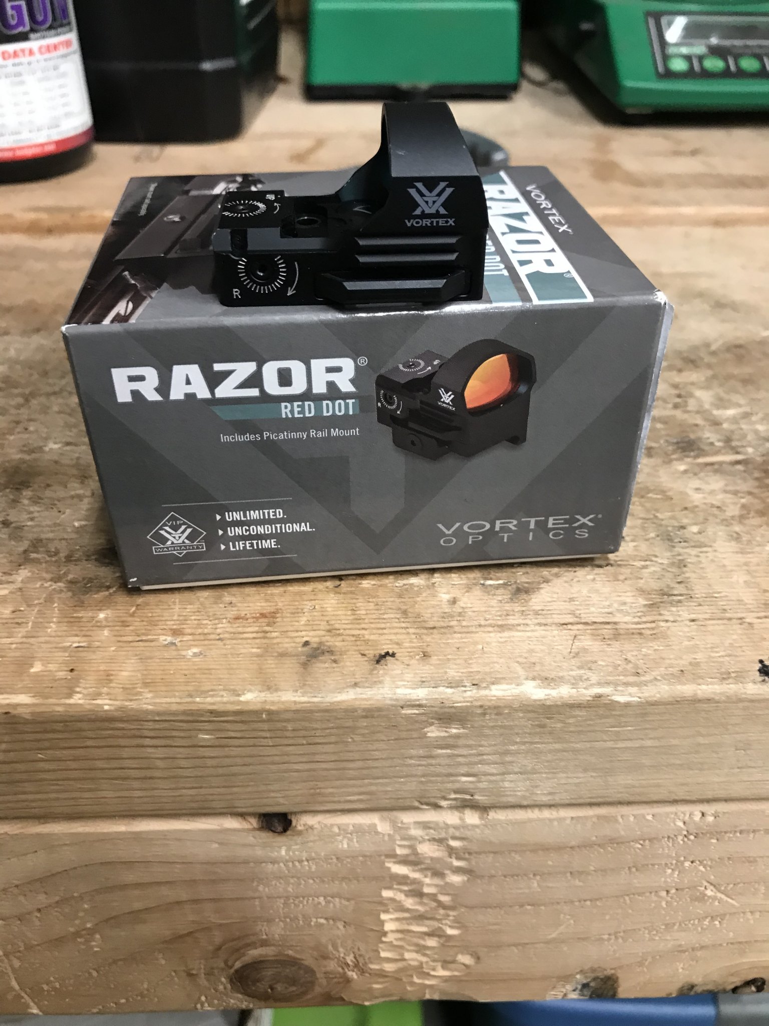 7077534