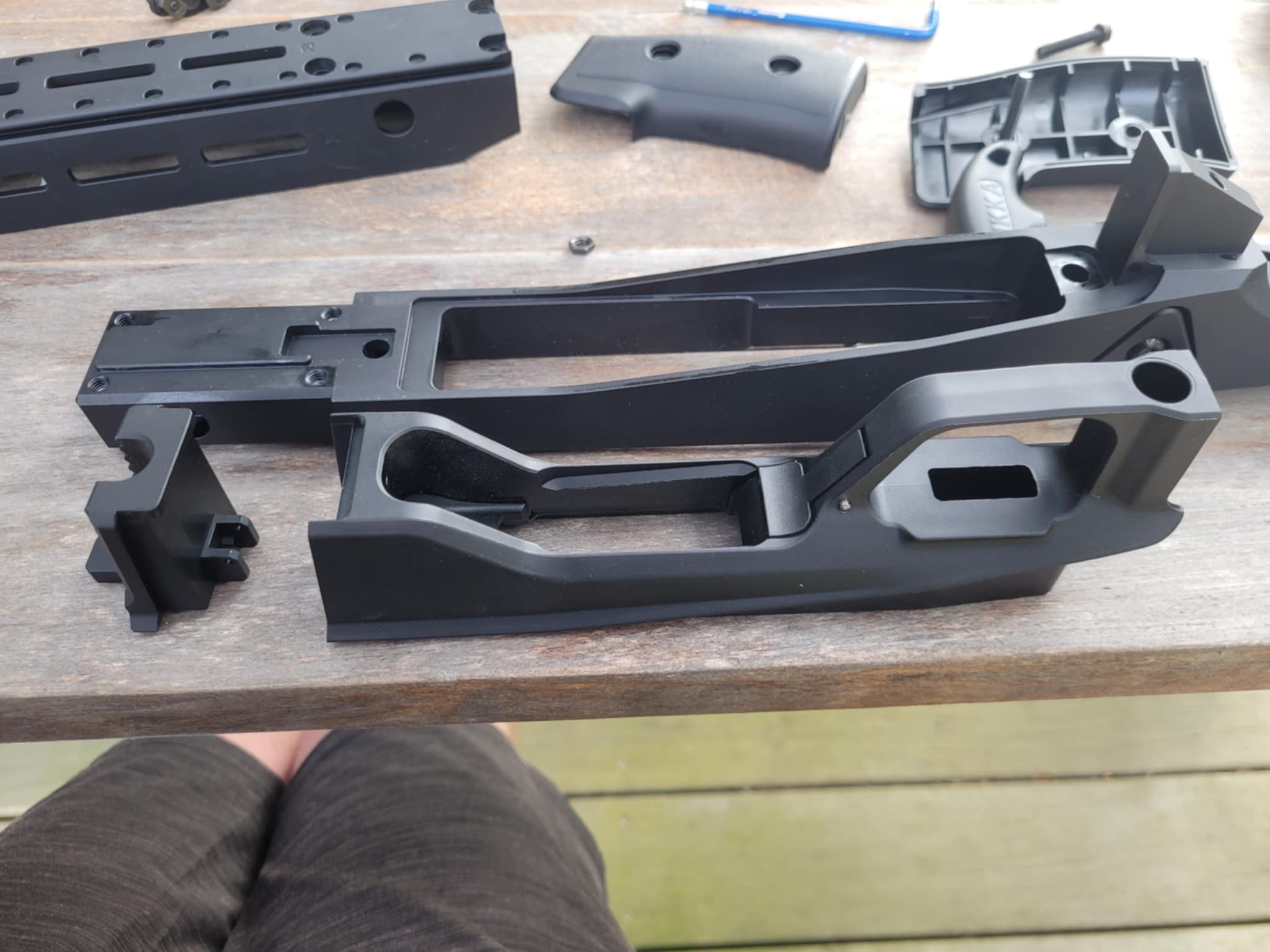 Chassis Center Section.jpg