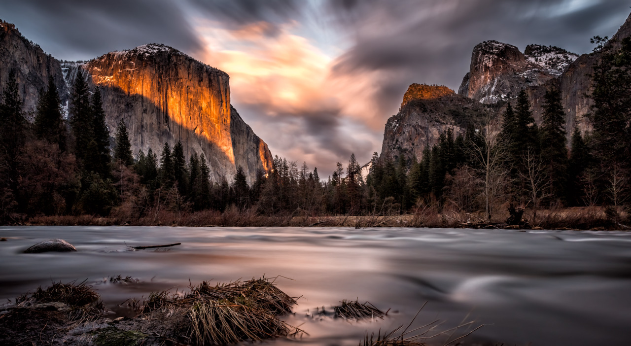 cliffs river.jpg