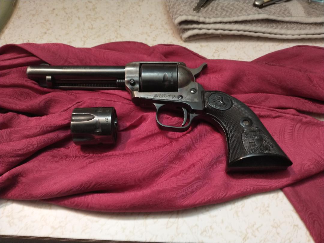 Colt Peacemaker LR Mag.jpg