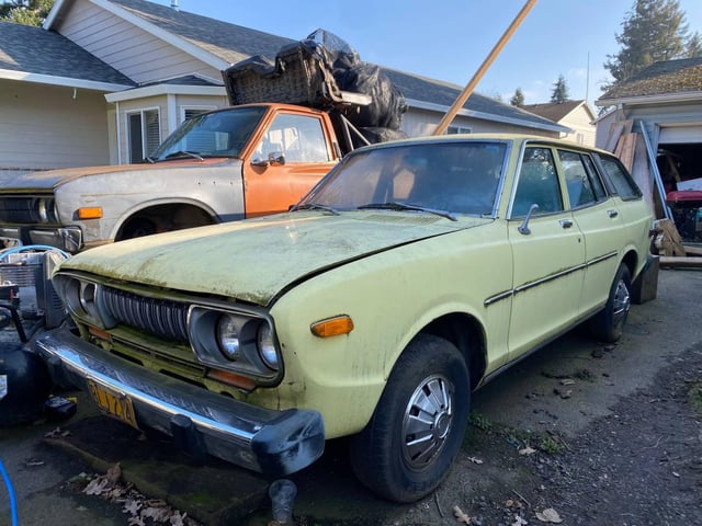 considering-this-solid-but-non-running-710-wagon-what-parts-v0-31dgp9z1ocu81.jpg