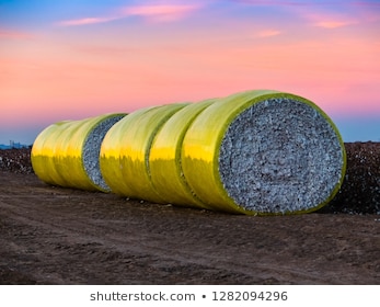 7044935
