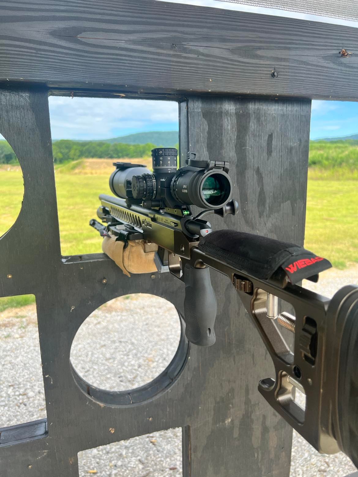 CZ PDC on Barracade #3.jpg