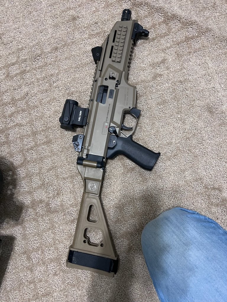 CZ Scorpion EVO S1 1.jpg