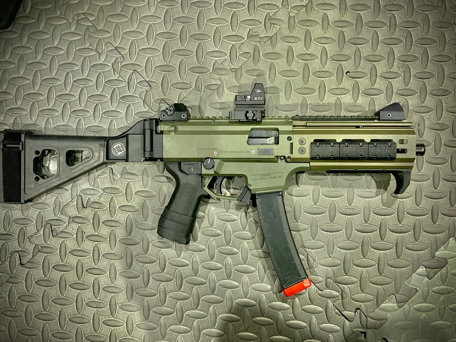 CZ_rmr_magpul.jpg