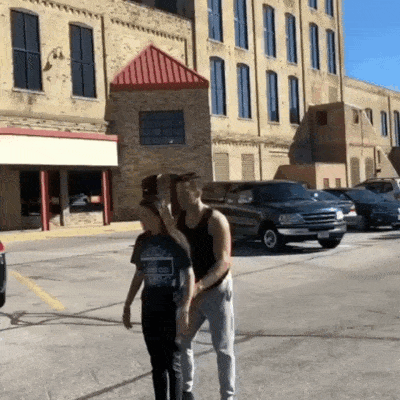 daily_gifdump_3613_06.gif
