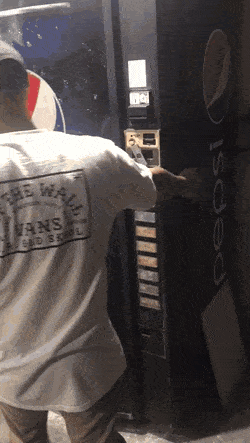 daily_gifdump_3619_33.gif
