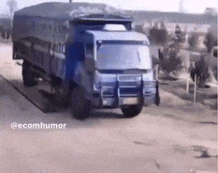 daily_gifdump_4279_03.gif