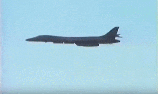DB1CB452-B117-454C-8FF8-9E578B518BB7.gif