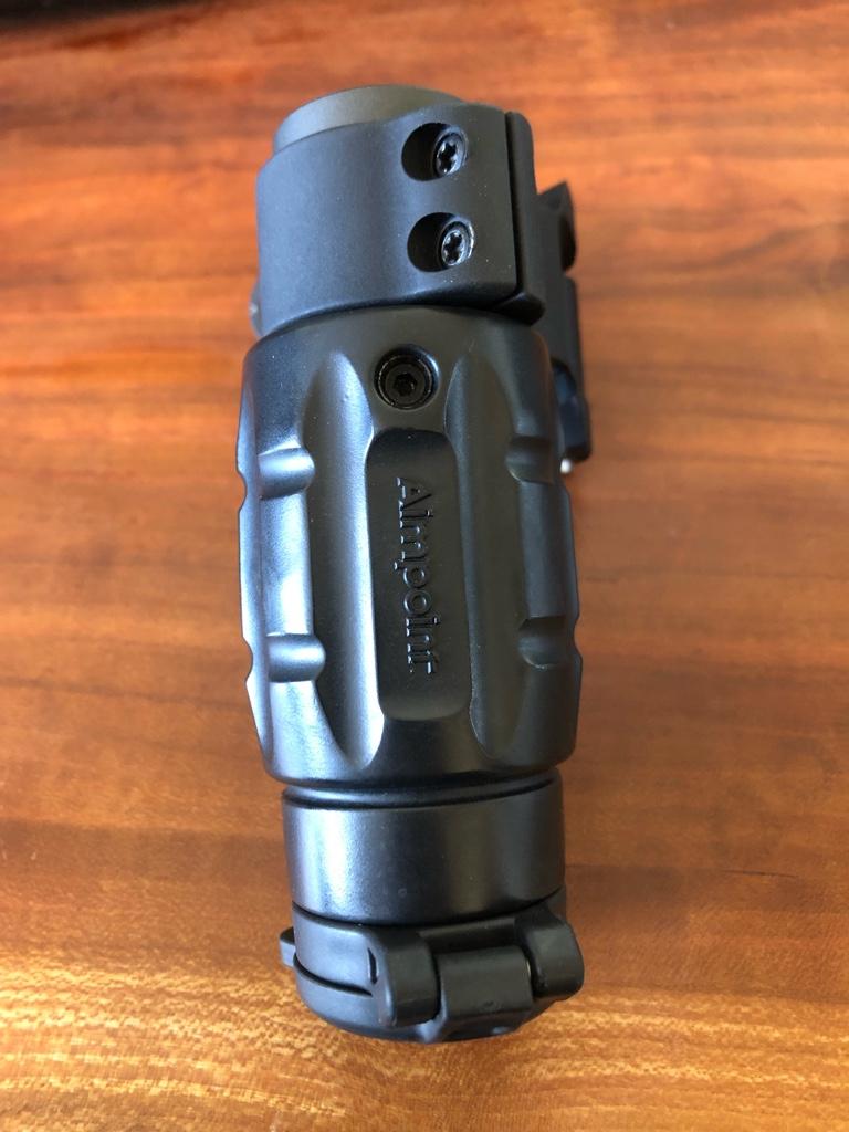 Optics - WTS Aimpoint 3x Magnifier in Larue Flip Mount