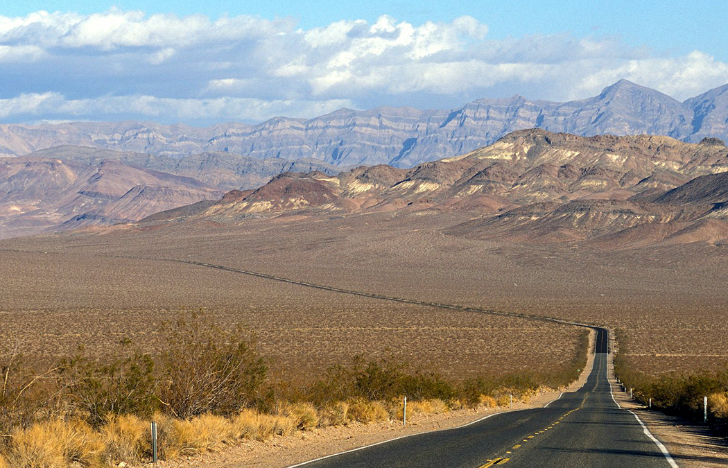 desert road.jpg