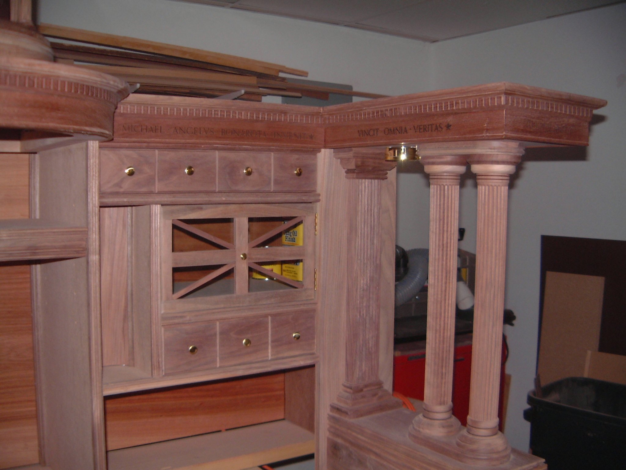 Desk Columns 3.jpg