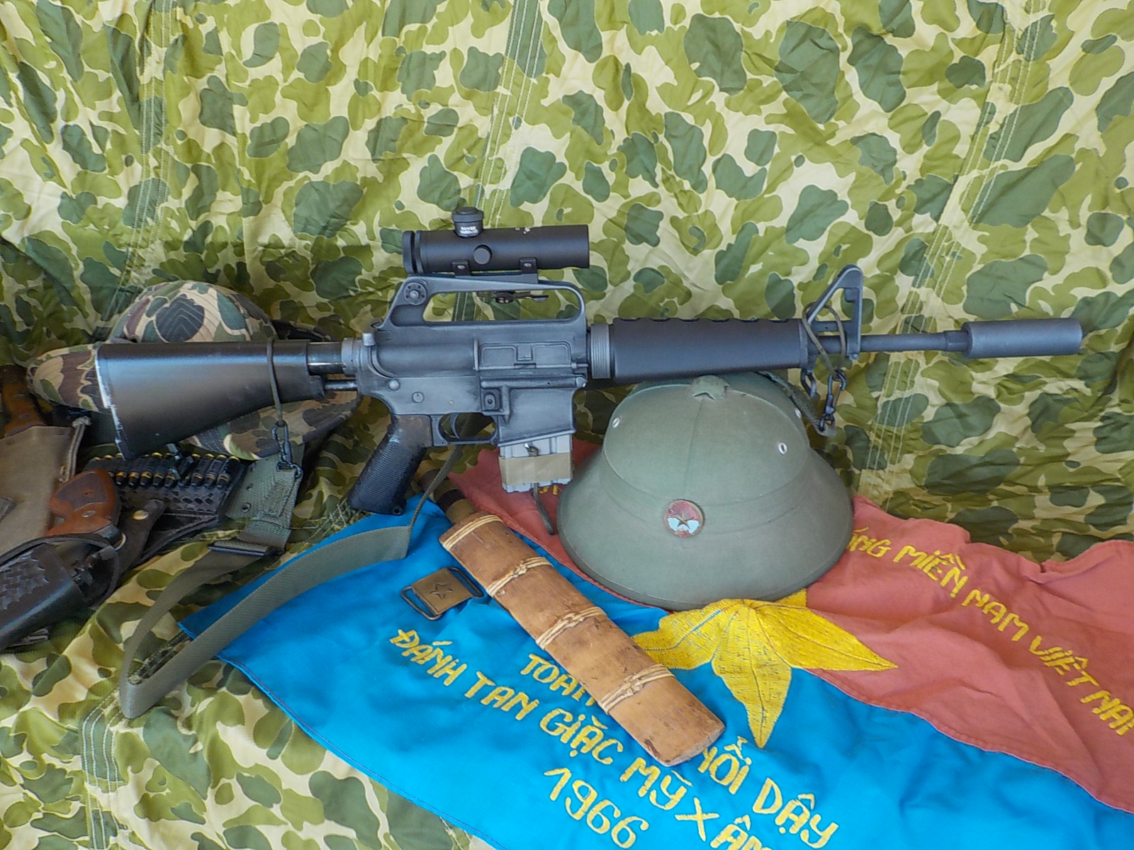 Firearms - Colt 607 Vietnam Special Forces CAR-15 fore-runner w 