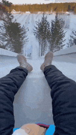 EF5807FB-28AD-4C11-B23C-05810F377D49.gif