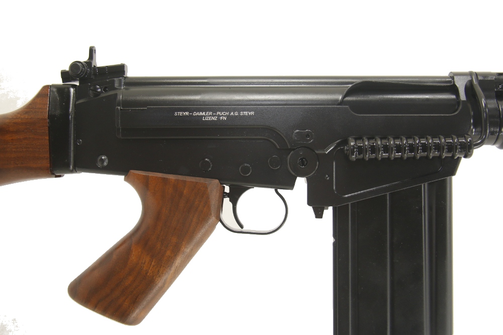 fal-dsa-stg10063-02.jpg