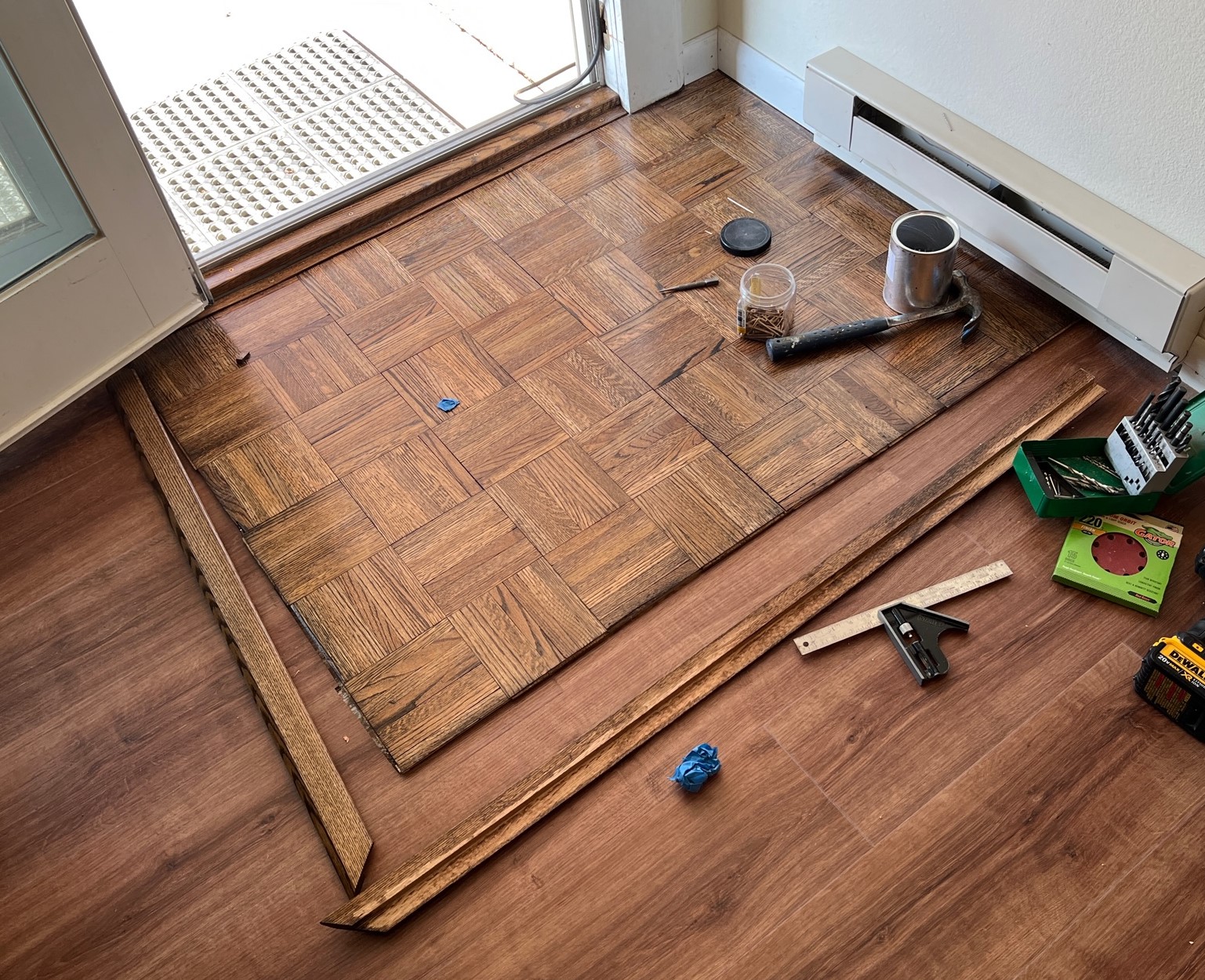 floor trim.JPG