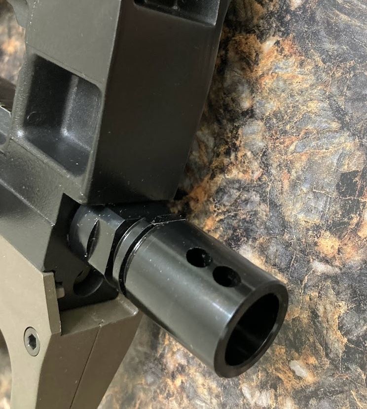 FN PS90 B&T Flash Hider Installed 3.JPG