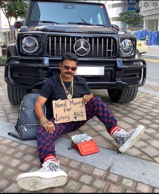 g wagon 2.jpg