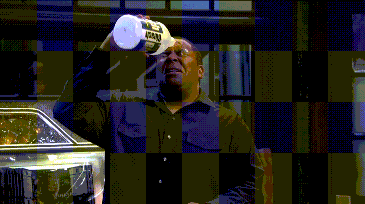 giphy-209453600.gif