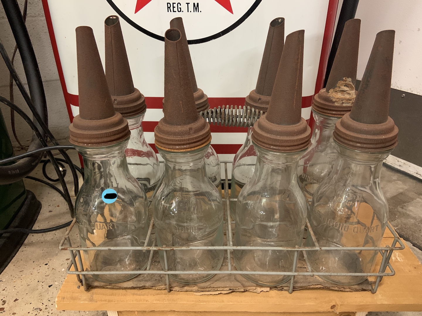 Glass-Motor-Oil-Bottles.jpg