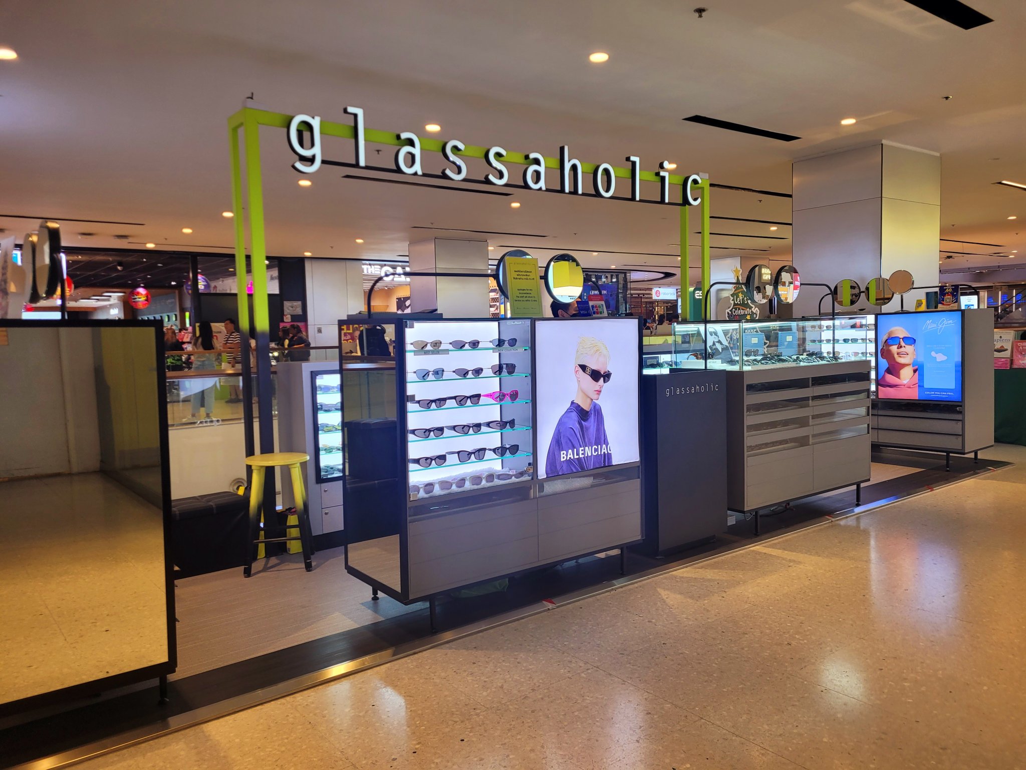 Glassaholic.jpg