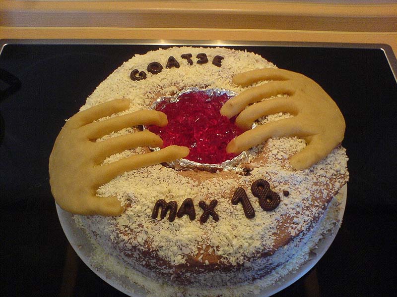 Goatse-cake.JPG