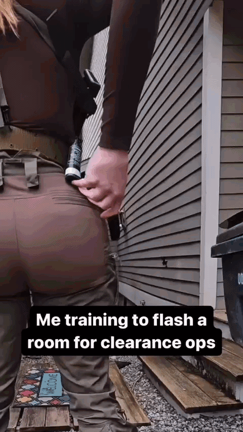 grenade-big-breasts-breasts-9067256.gif