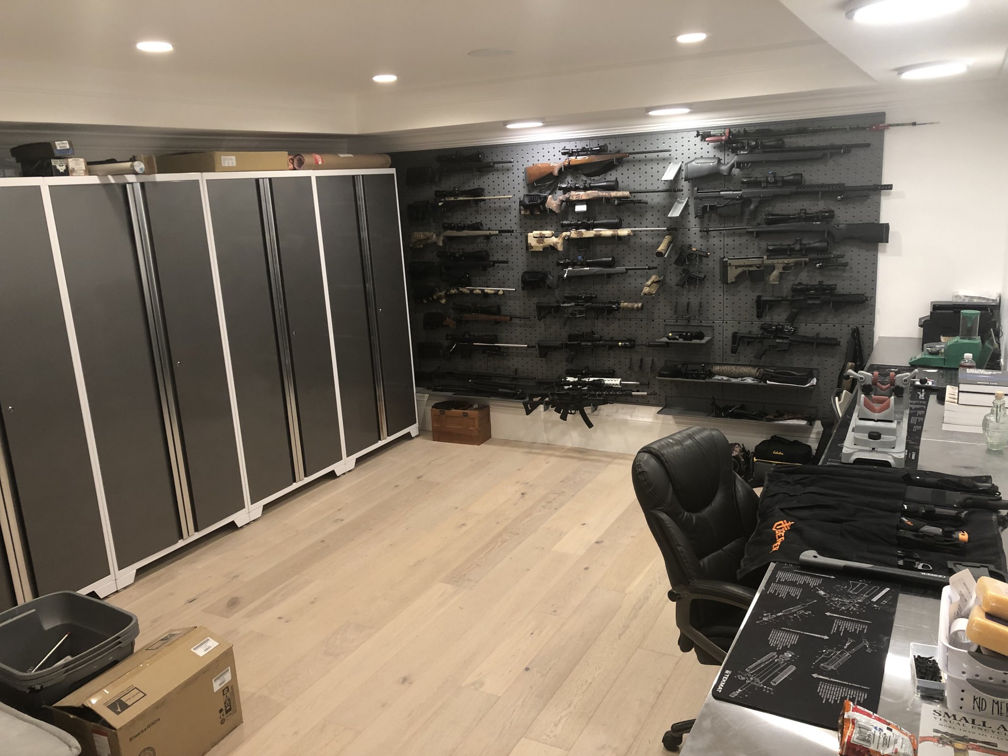 gun room.jpg