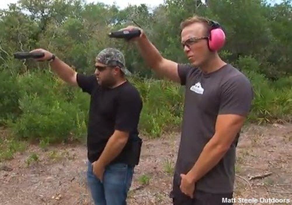 gun7.jpg.eaef7cd10b82d5e1326f296fadb5ce98.jpg