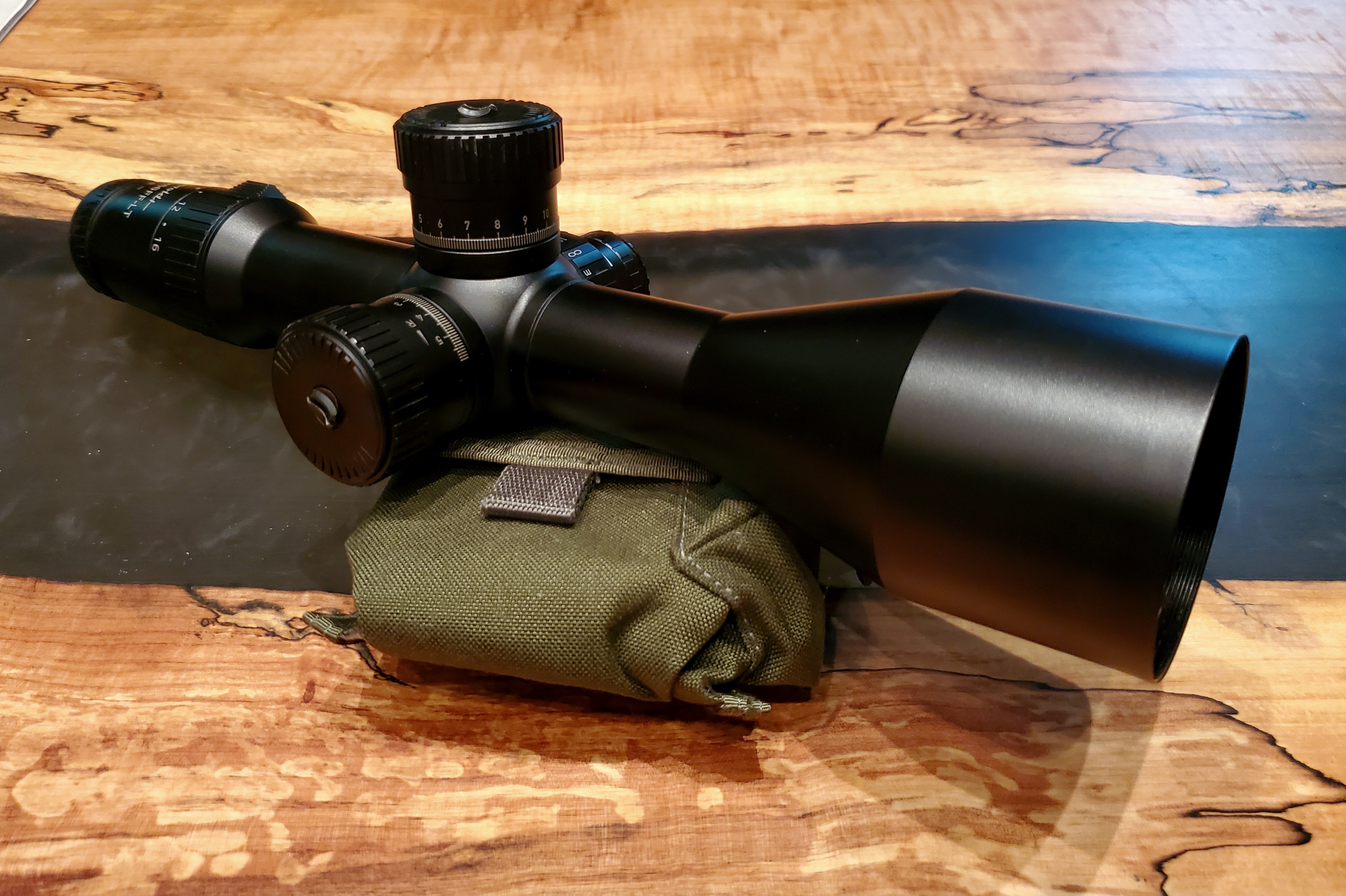Hensoldt H59_1.jpg