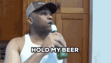 hold-holdmybeer-3574317051.gif